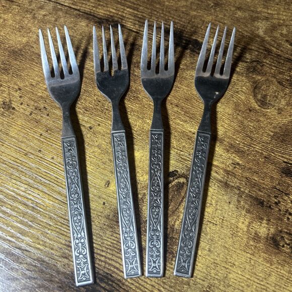 Orleans Stainless Steel Flatware Pattern ORL59 Scrolls Black Accent Vtg 34 Piece - Picture 14 of 14